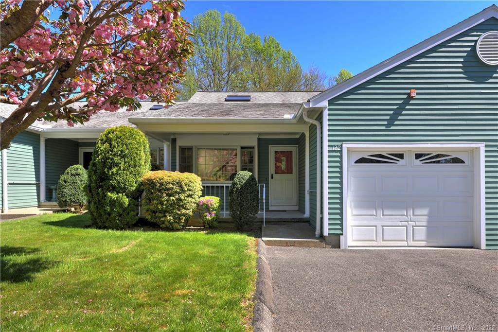 122 Highland Drive - Photo 1