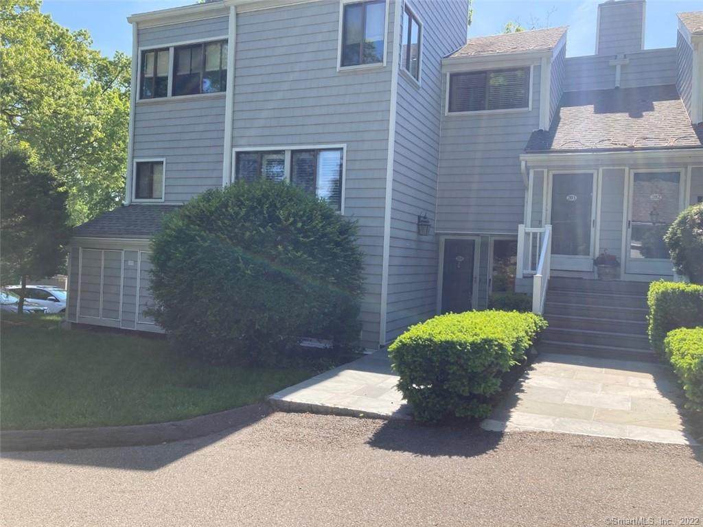 204 Rowayton Woods Drive - Photo 1