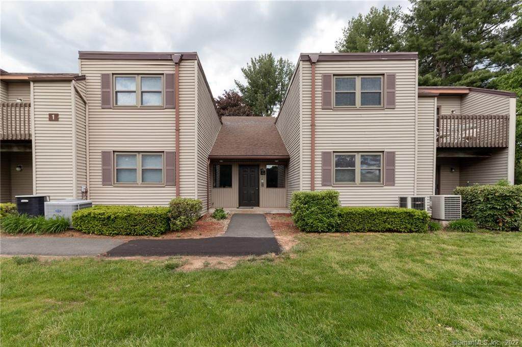 109 Twin Circle Drive - Photo 1