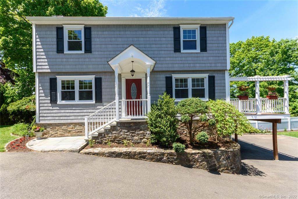 8 Ridgeview Avenue - Photo 1