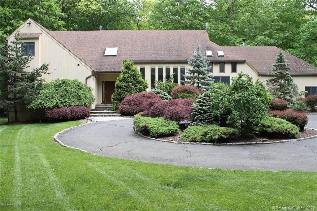 61 Sumner Road - Photo 1