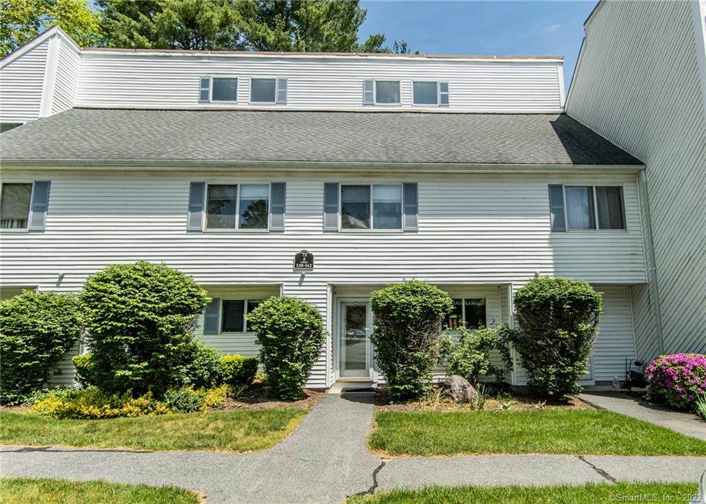 71 Perry Street - Photo 1