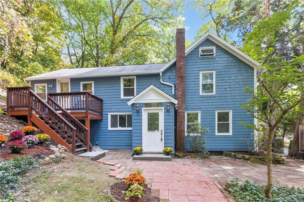 11 Cedar Lane - Photo 1