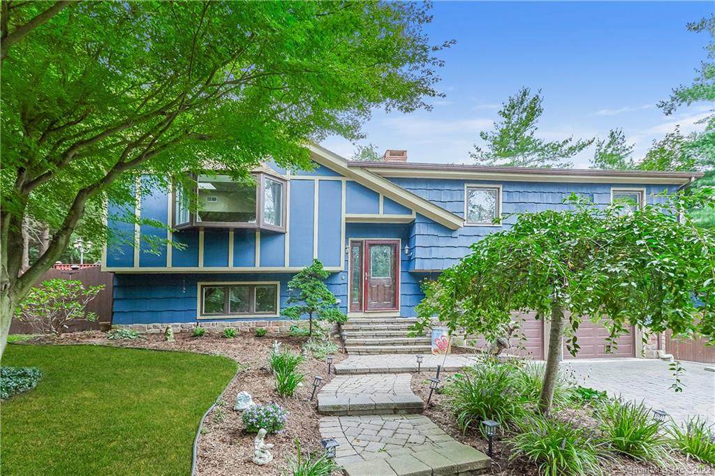 8 Snug Harbor Drive - Photo 1