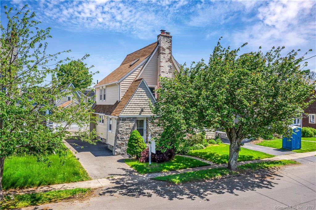 956 Wilcoxson Avenue - Photo 1