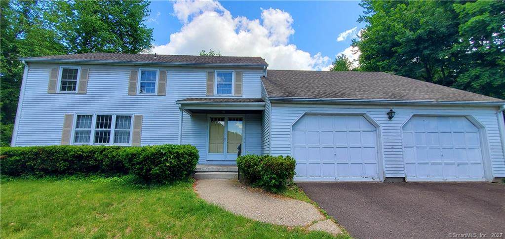 12 Colonial Drive - Photo 1