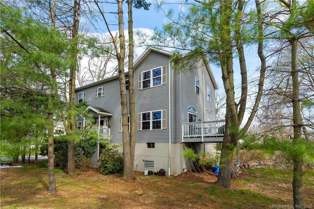 815 Pine Creek Road - Photo 1