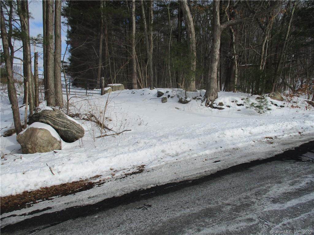 000 Clearview Avenue - Photo 1