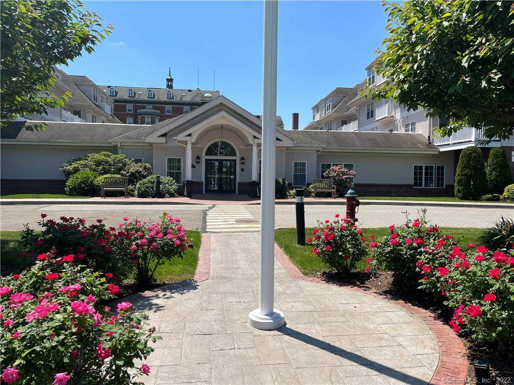 237 Fern Street - Photo 1