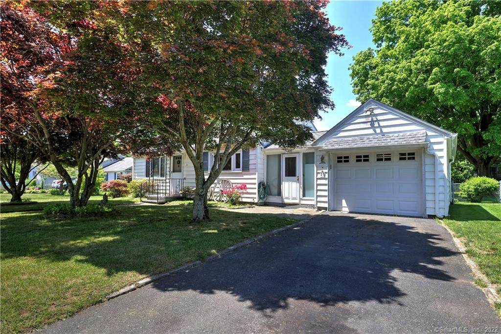 31 Marilyn Avenue - Photo 1