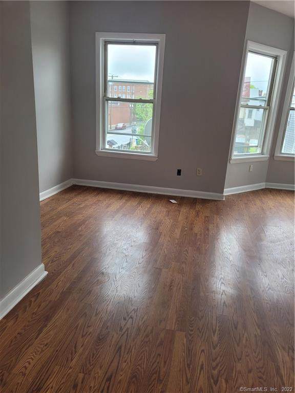 238 Brooks Street - Photo 1