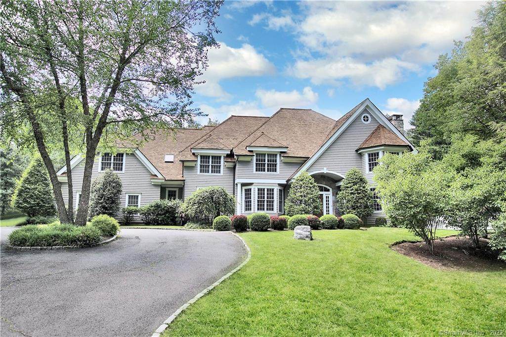 15 Stoneboat Road - Photo 1