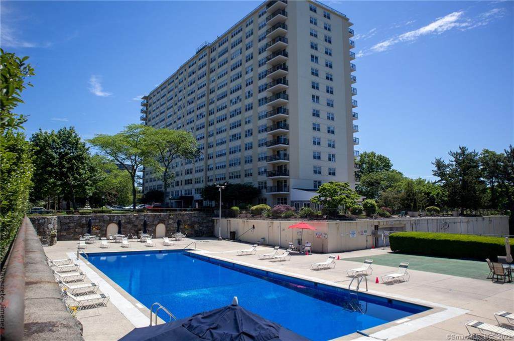 2625 Park Avenue - Photo 1