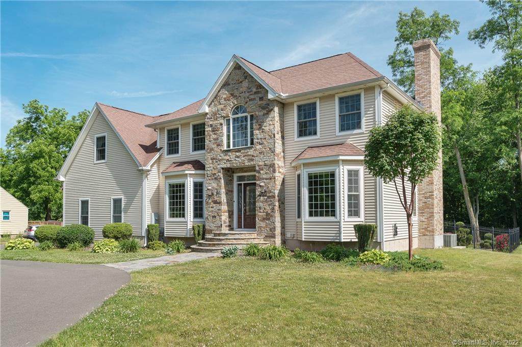 92 Court Street - Photo 1