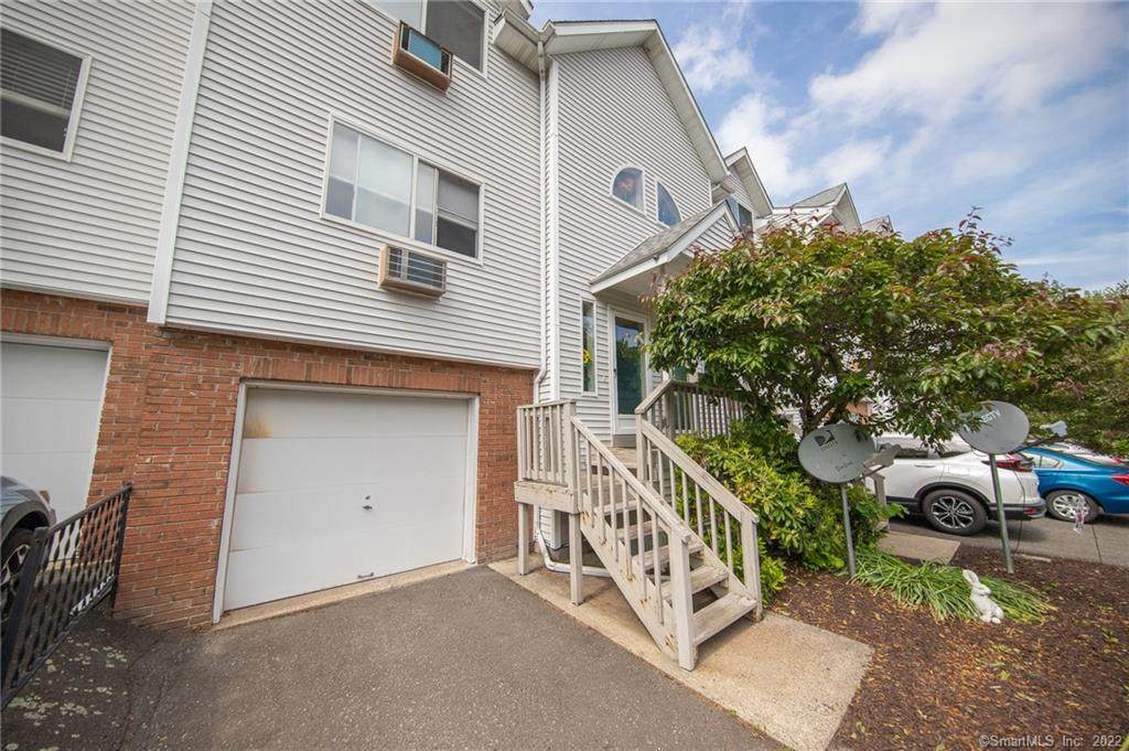 925 Oronoke Road - Photo 1