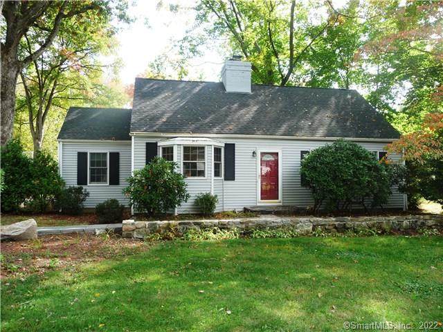 8 Southwest Drive - Photo 1