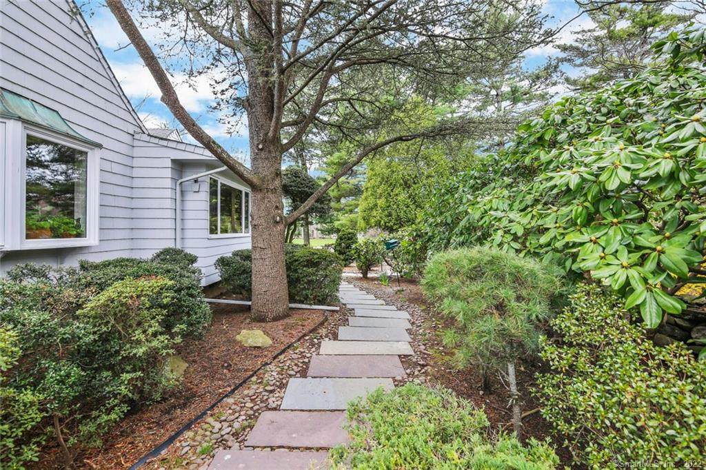 76 Tomac Avenue - Photo 1
