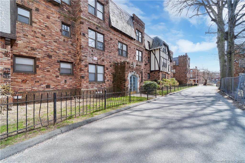 18 Townley Street - Photo 1