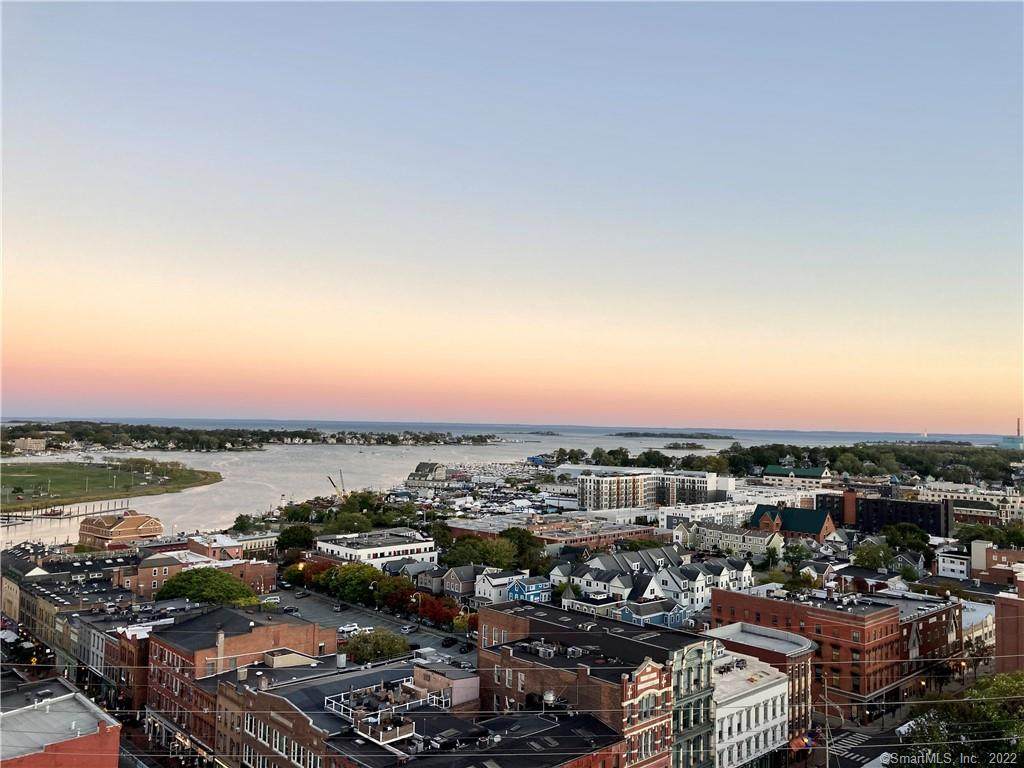 118 Washington Street - Photo 1