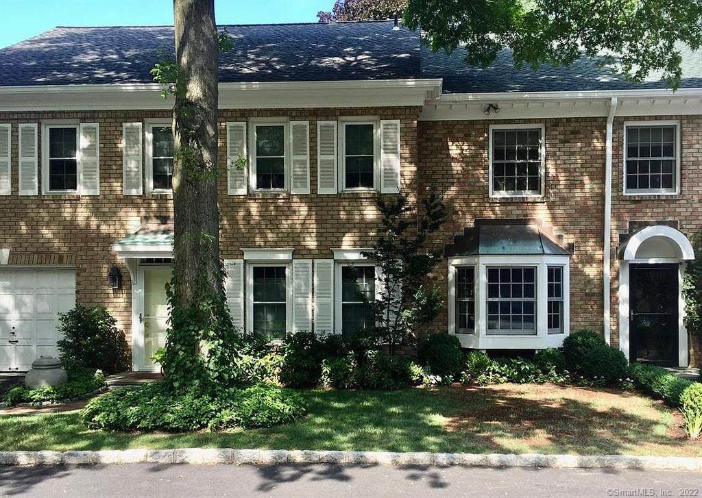 9 Georgetowne North - Photo 1
