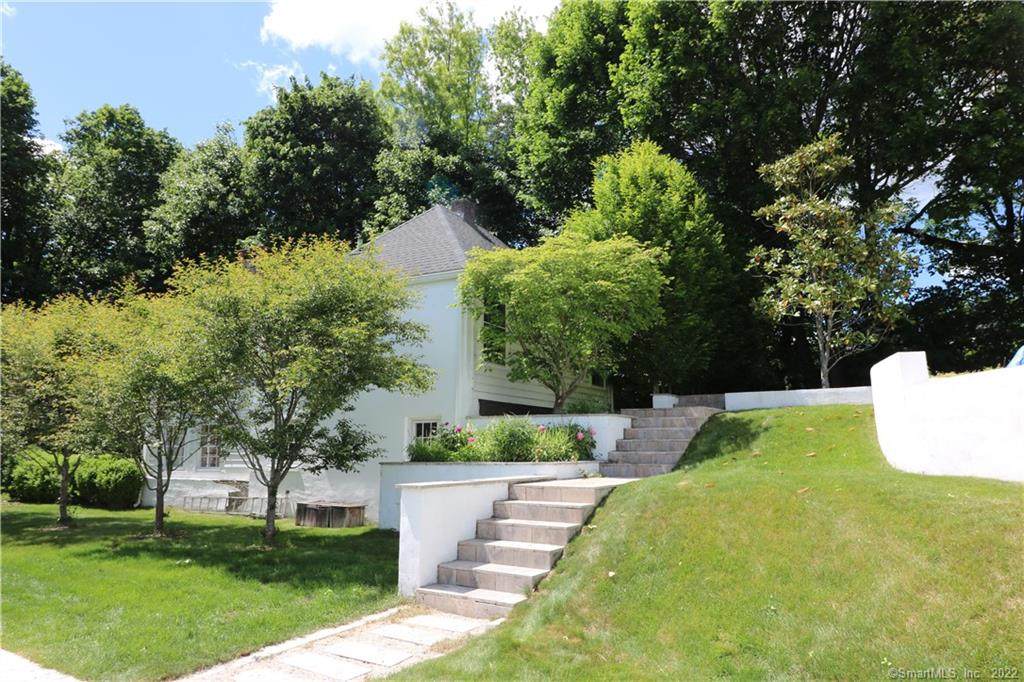 126 Morningside Drive - Photo 1