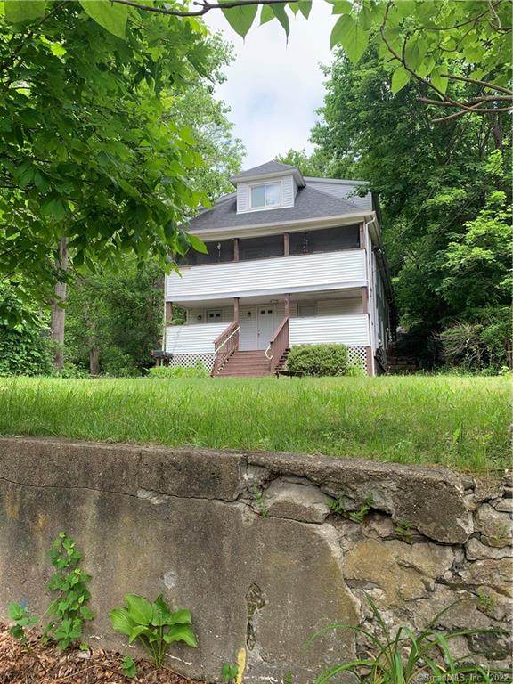 27 Carpenter Street - Photo 1