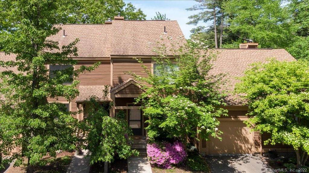 39 Ashford Drive - Photo 1