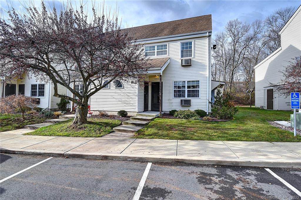 1231 Washington Street - Photo 1