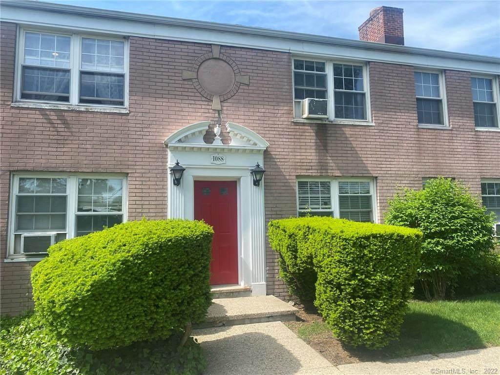 1088 Main Street - Photo 1