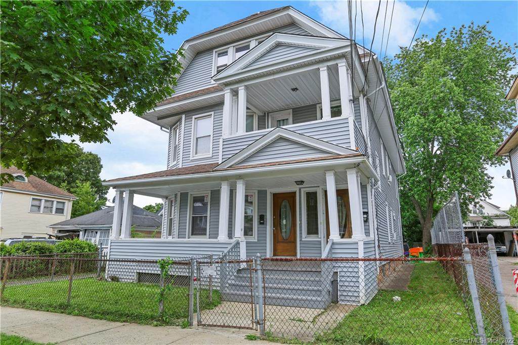 739 Brooks Street - Photo 1