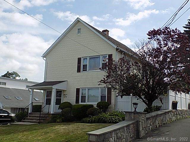 19 Davis Street - Photo 1