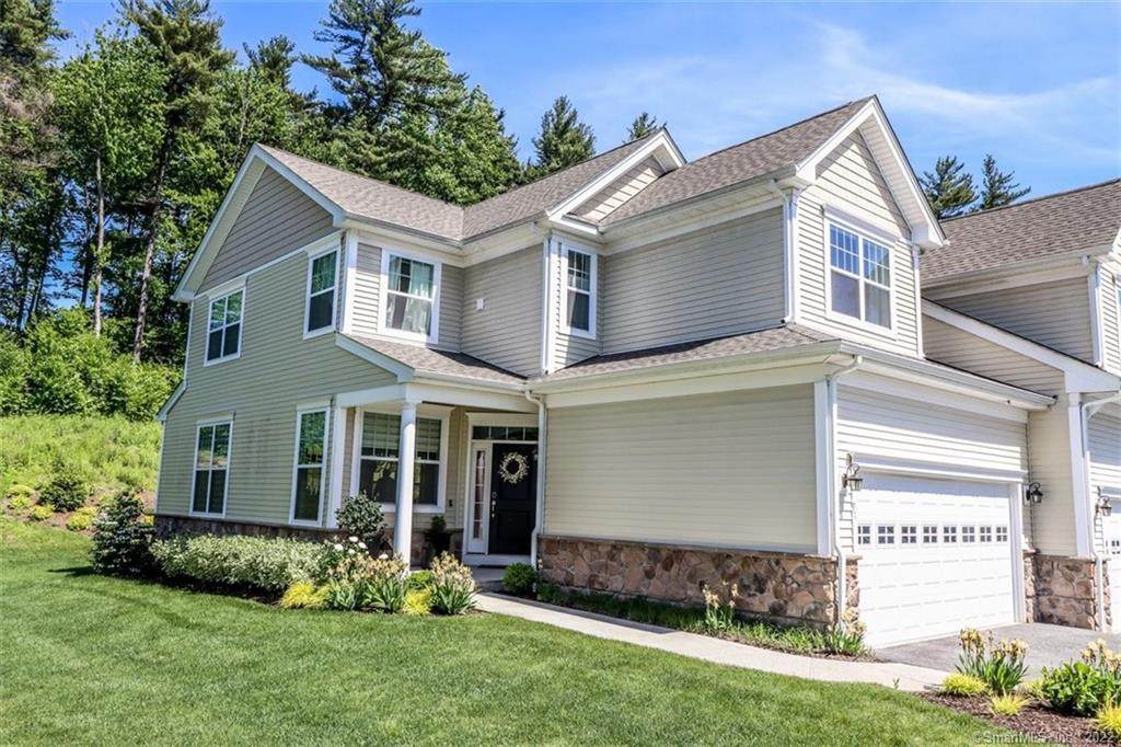 91 Ridgewood Drive - Photo 1