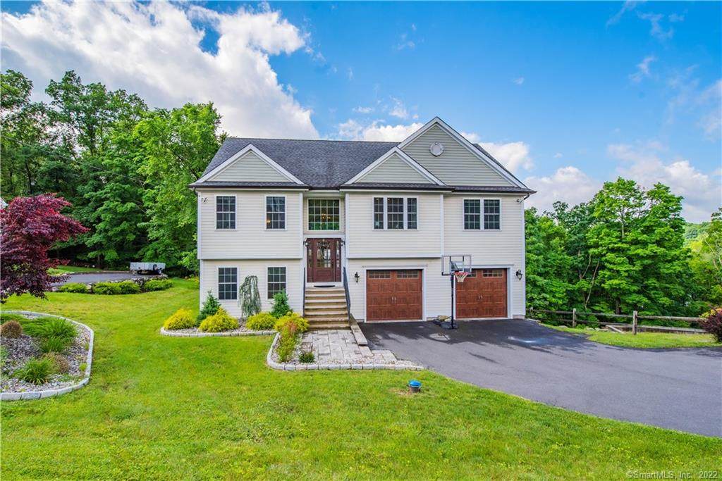 5 Pleasant Rise Circle - Photo 1