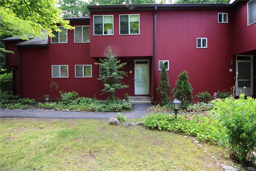 8 Lower Commons - Photo 1