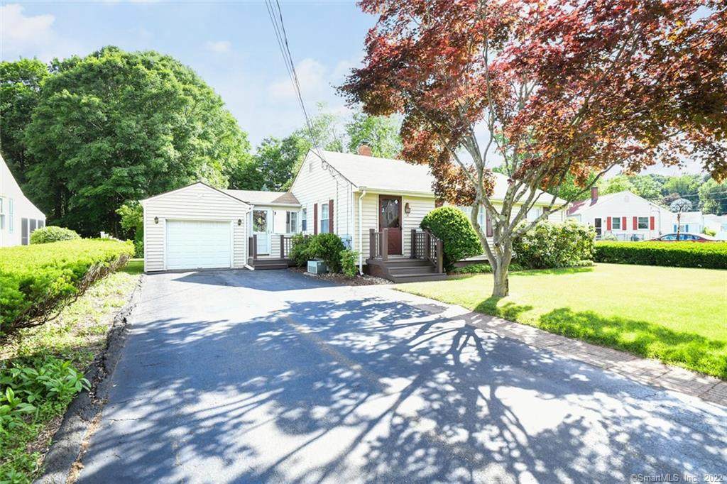 14 Parkview Road - Photo 1