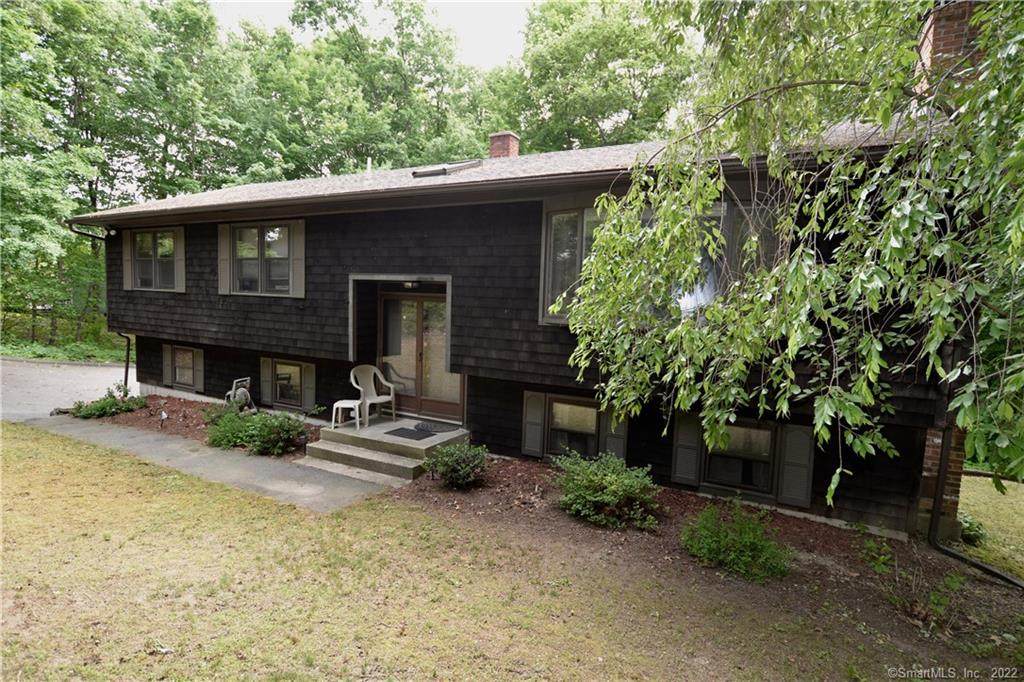 197 Lakeside Boulevard - Photo 1