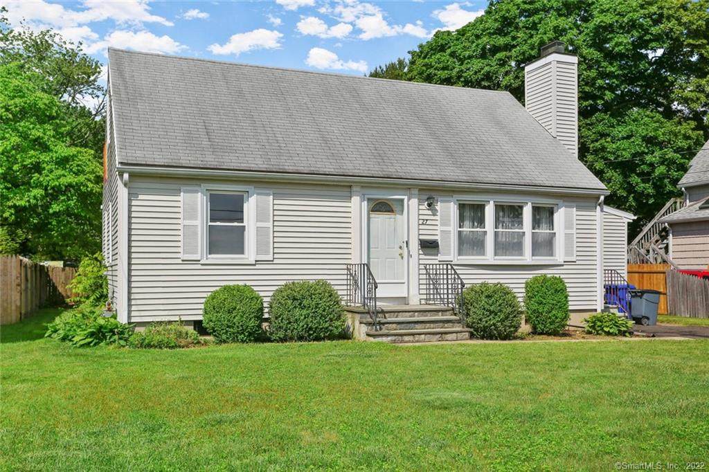 27 Reservoir Avenue - Photo 1