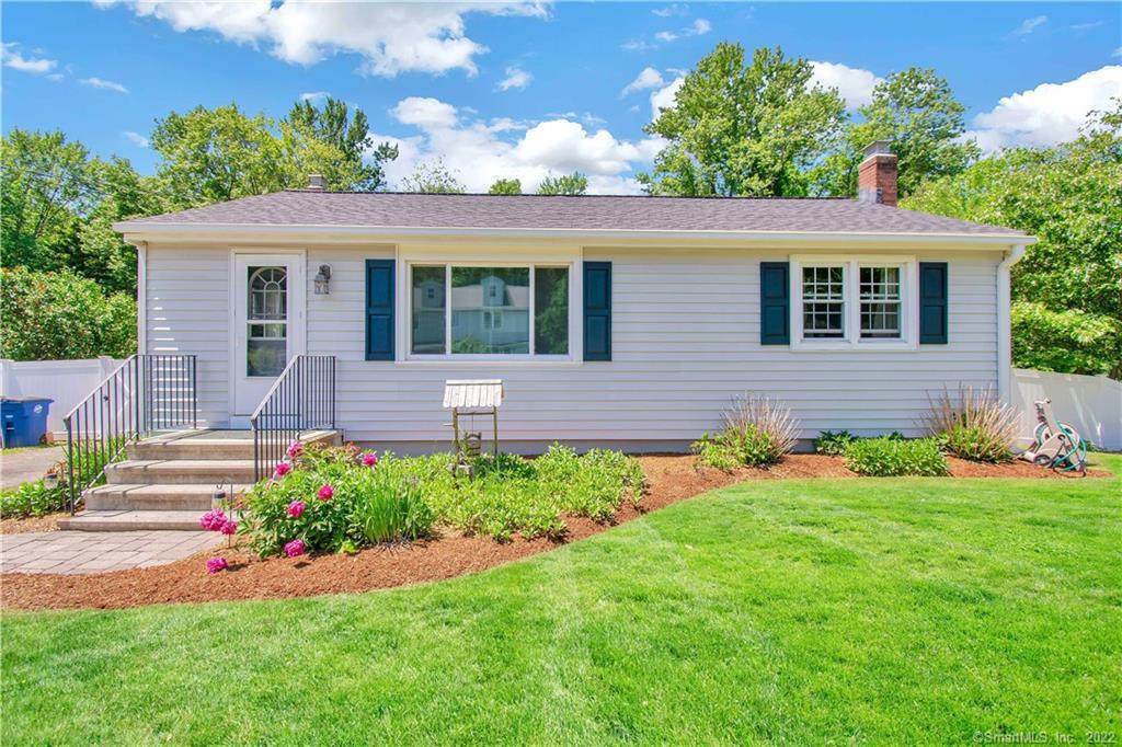 27 Ironwood Drive - Photo 1