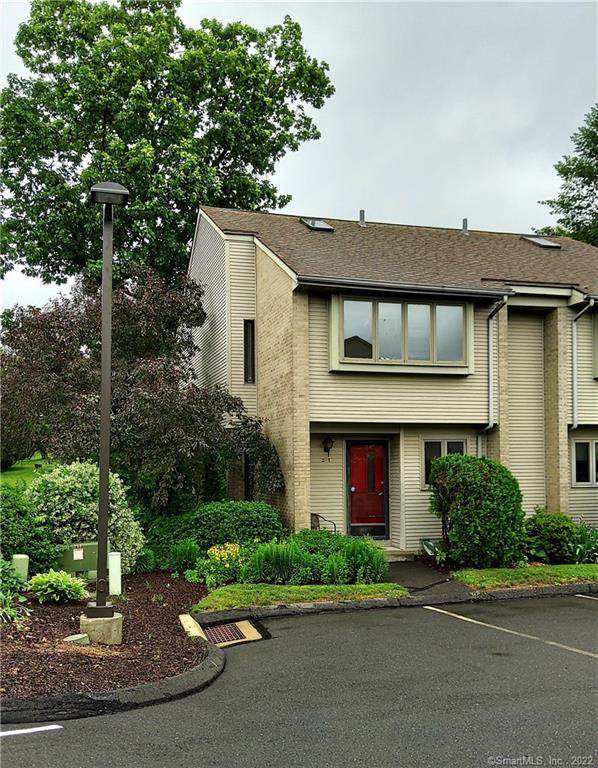 827 Oronoke Road - Photo 1