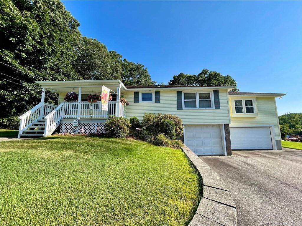 87 4th Avenue - Photo 1