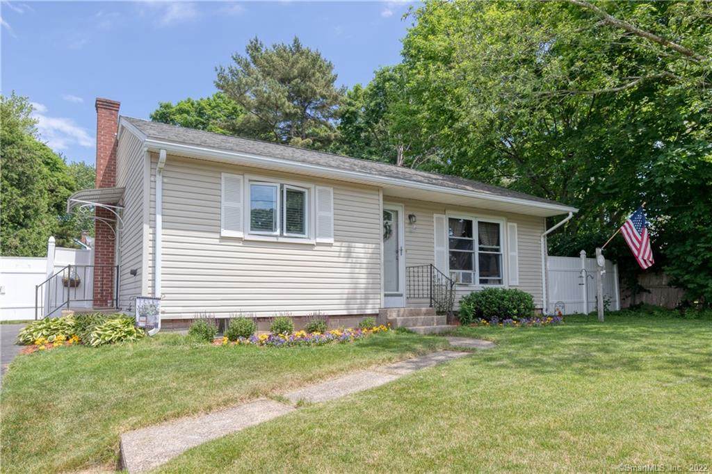 7 Atwood Drive - Photo 1