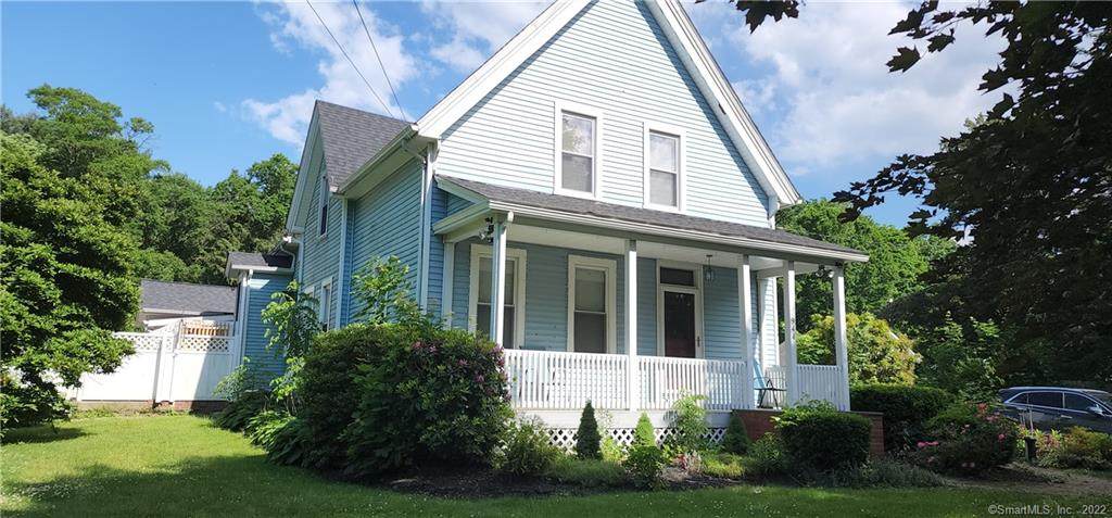 944 Main Street - Photo 1