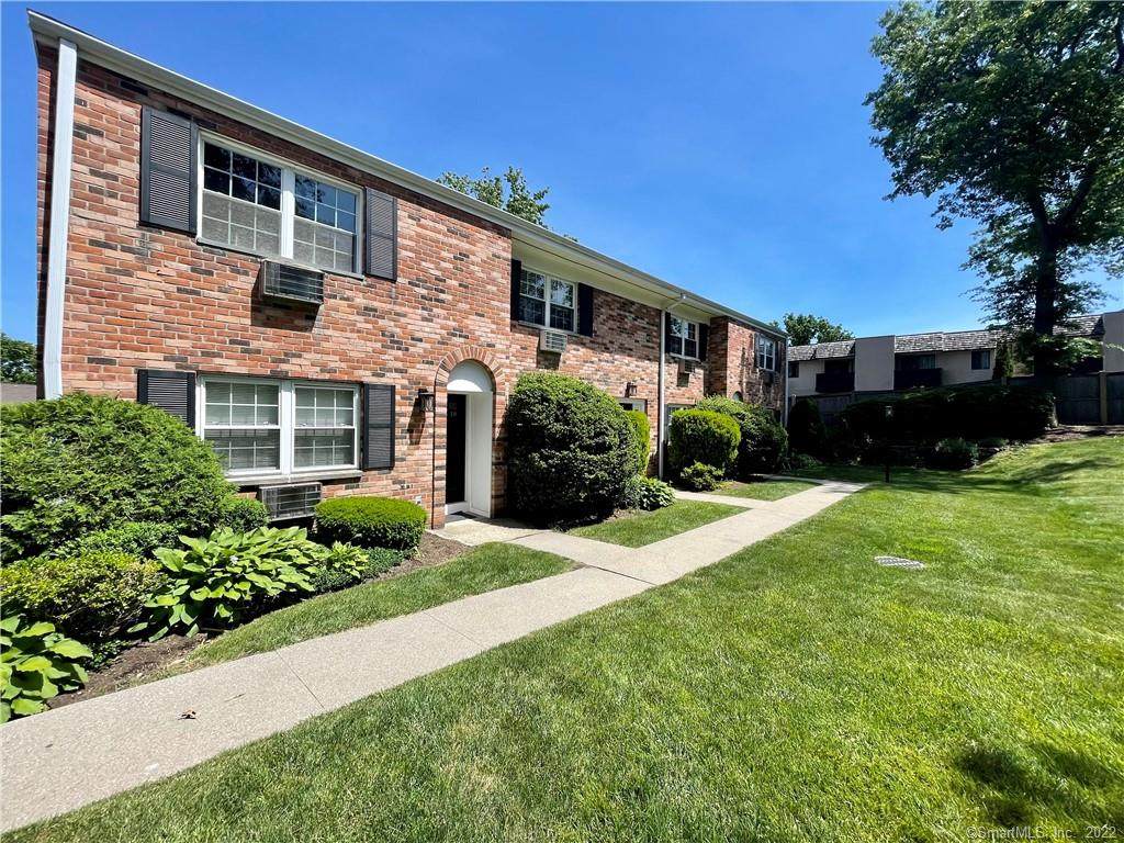 151 Courtland Avenue - Photo 1