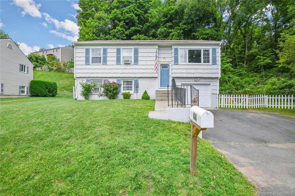 44 Sleepy Hollow Drive - Photo 1