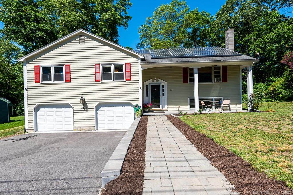 311 Ridgewood Drive - Photo 1