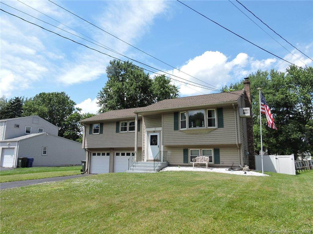 98 Whitewood Road - Photo 1