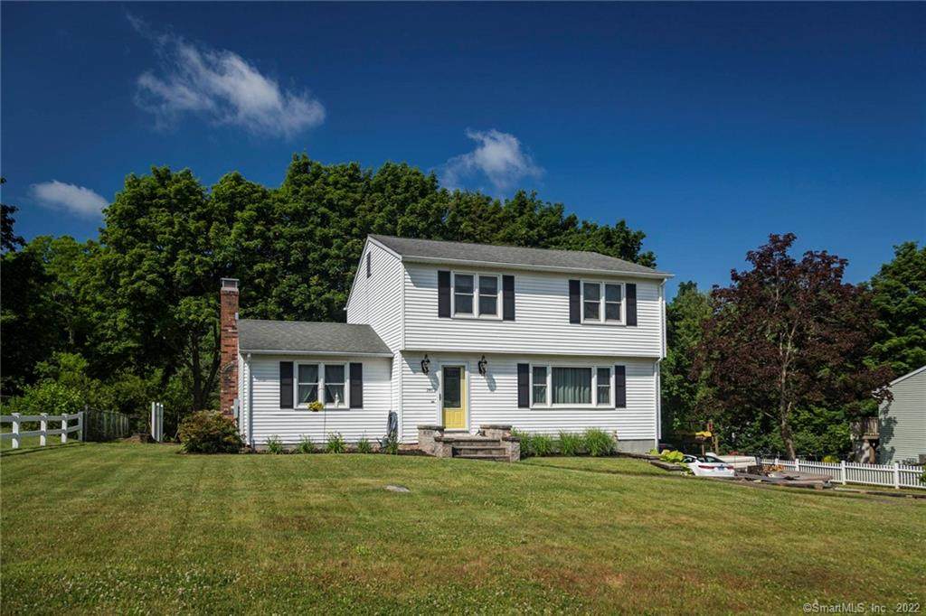 240 Briarwood Drive - Photo 1
