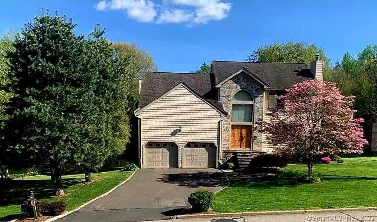 101 Streamside Lane - Photo 1