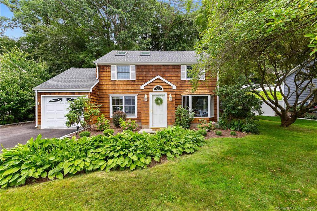 141 Woodridge Drive - Photo 1