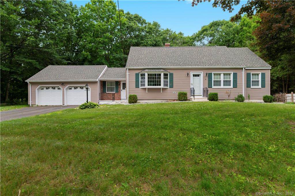 8 Gulf Brook Drive - Photo 1
